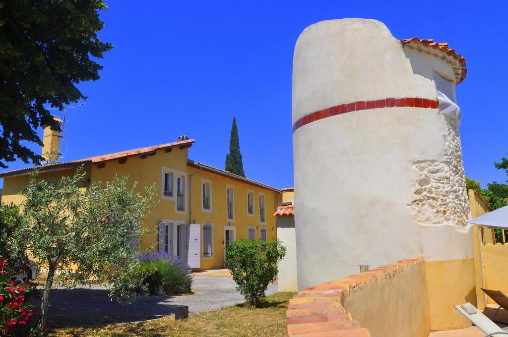 Le Mas Des Quintrands Manosque - Motel De Charme Exterior foto